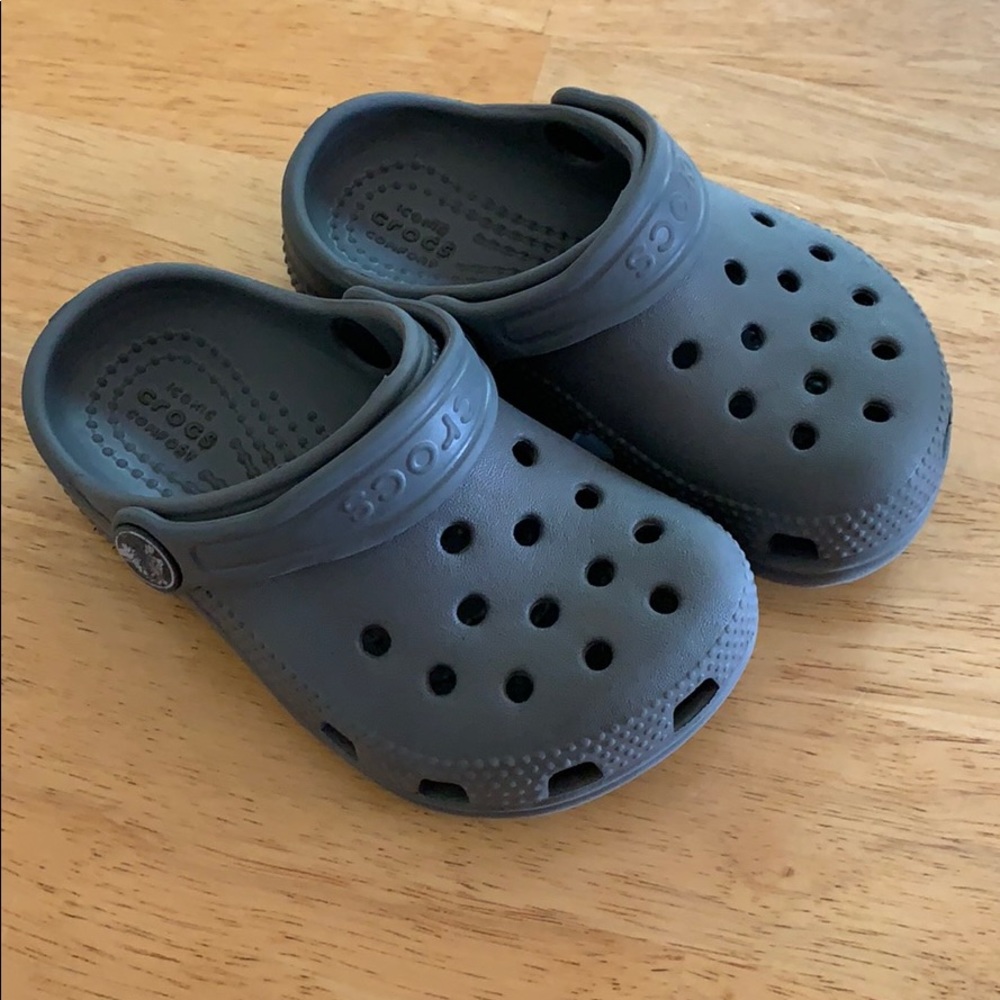 Crocs